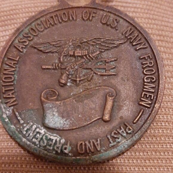 Navy Seals UDT bronze medallion key chain - Picture 2 of 4